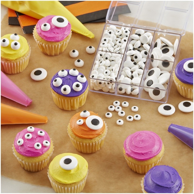 Candy Eyeballs Halloween Baking Fun Edible Eyes Decorating Treats Tackle Box New