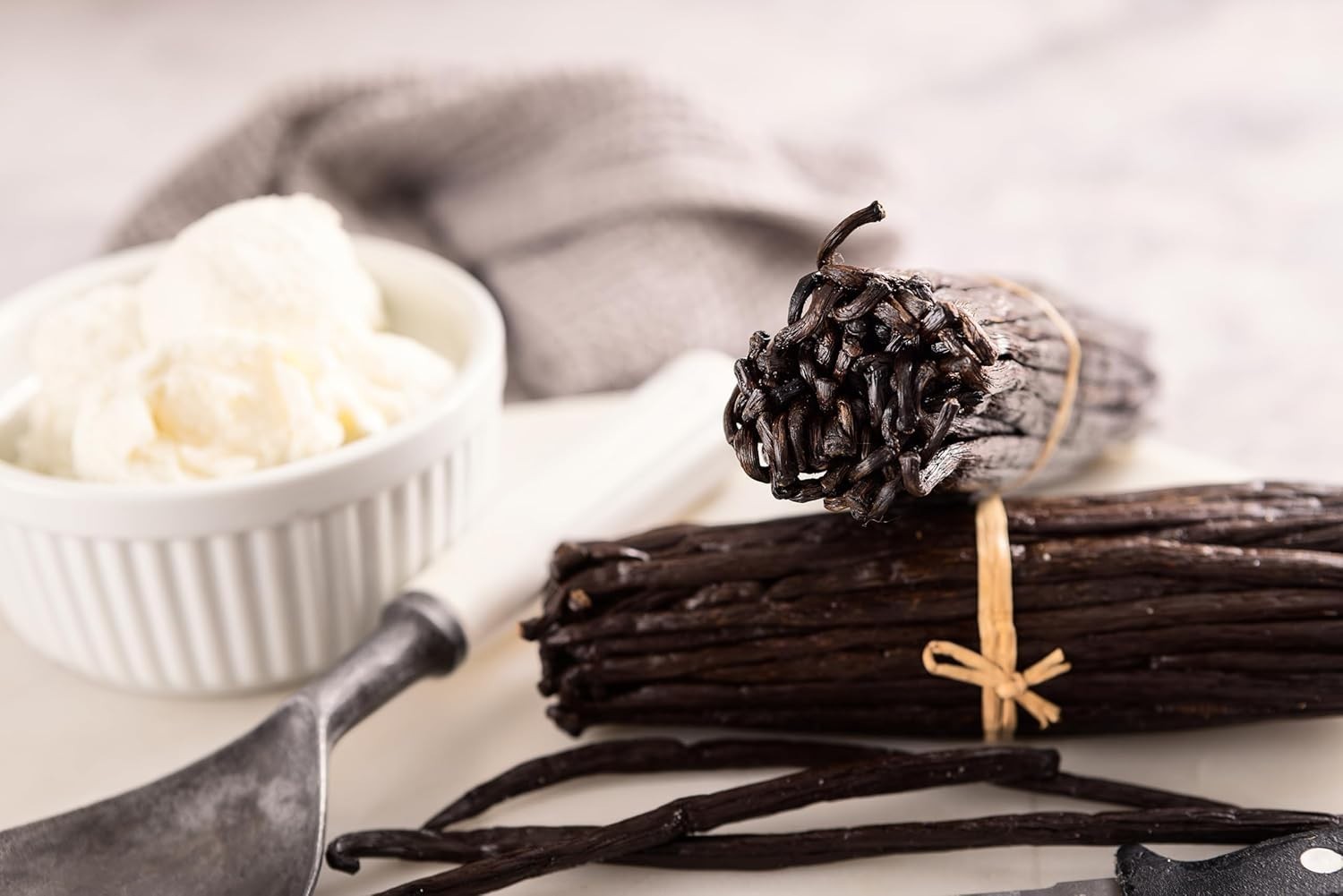 5 Organic Madagascar Vanilla Beans – Grade A Gourmet Pods for Baking Excellence