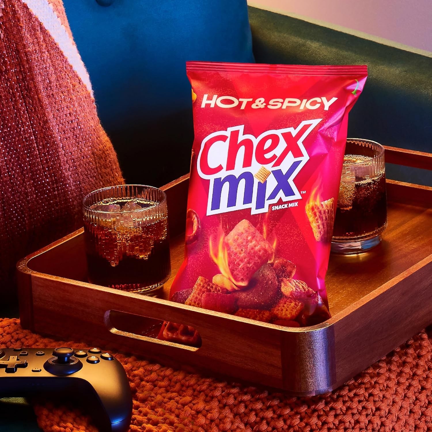Chex Mix Hot and Spicy Savory Snack Mix, Family Size, Snack Bag, 13.5 oz