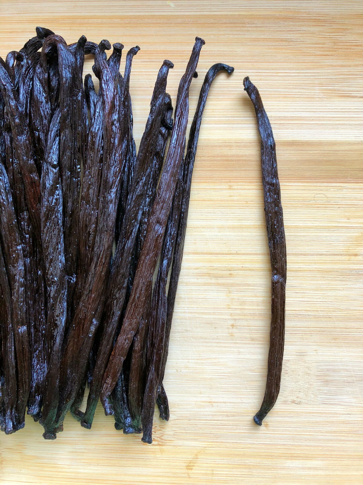 10 Fresh Madagascar Organic Grade A Bourbon Vanilla Beans [Whole]