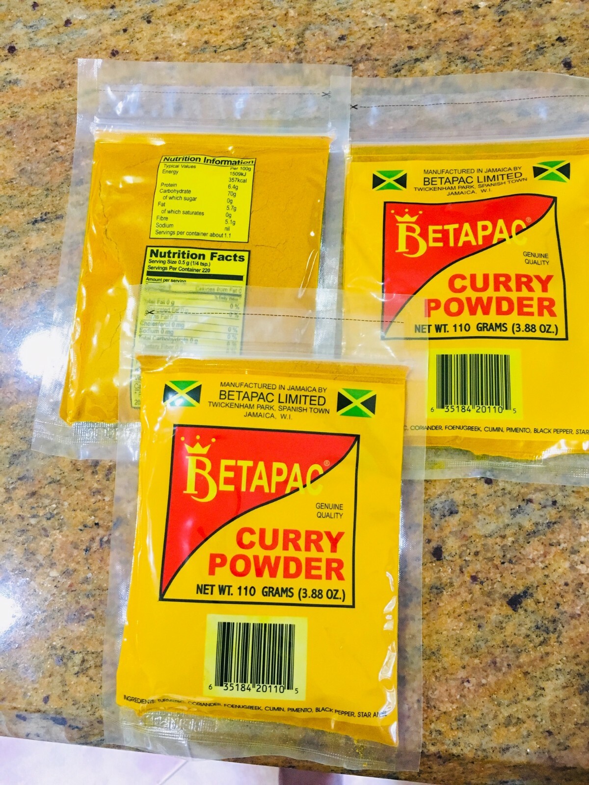 100% Jamaican Curry Powder Seasoning BetaPac 3.88oz(110 Grams) Packet