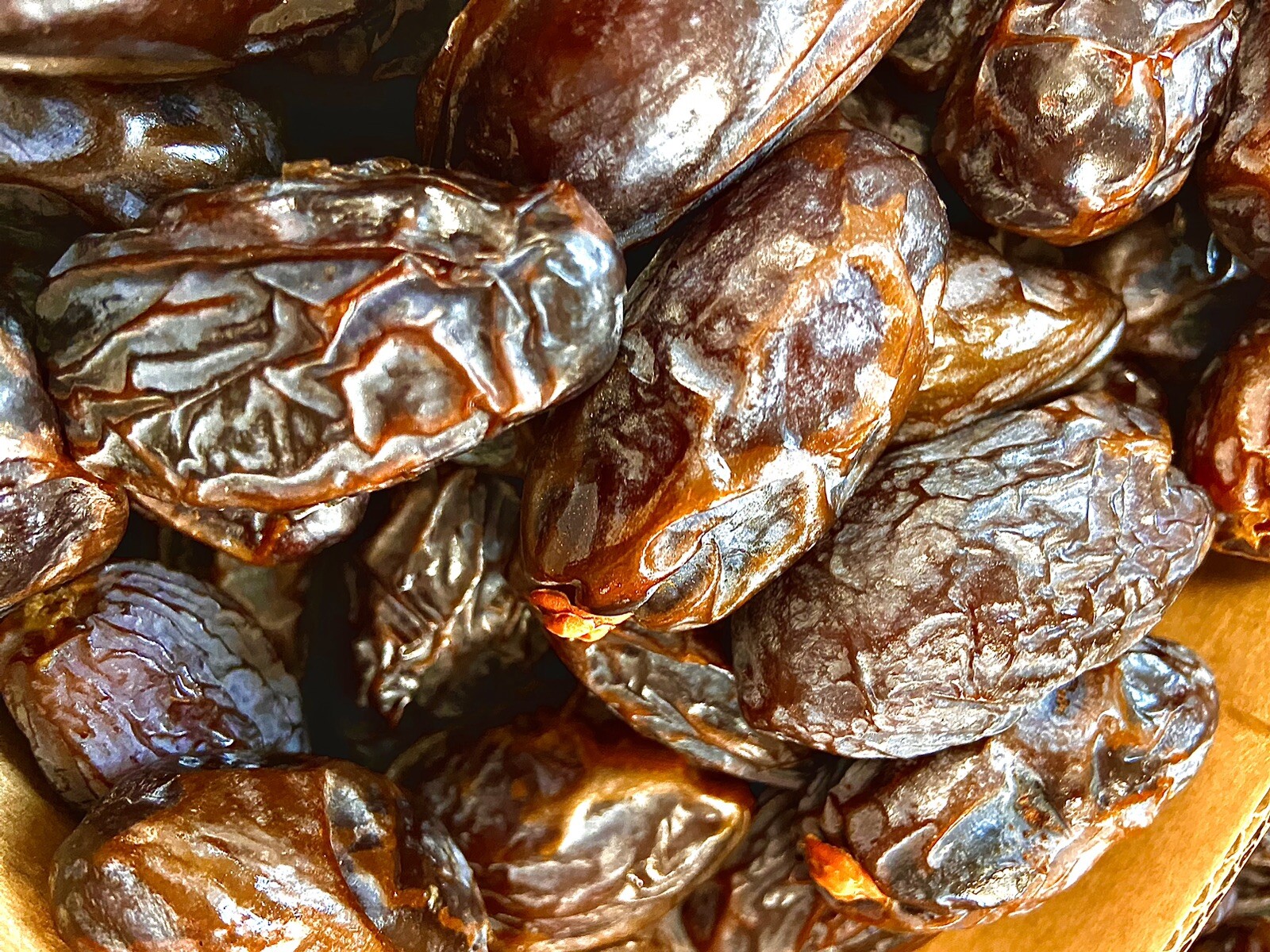 Jumbo Medjoul Dates Fresh 11 oz to 30 lbs. Resealable Bag by Agro Sun Quality
