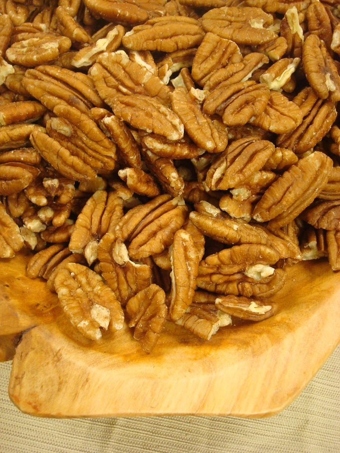 Shelled Fancy Natural Pecan Halves (Not Pieces) Fresh by AgroSun