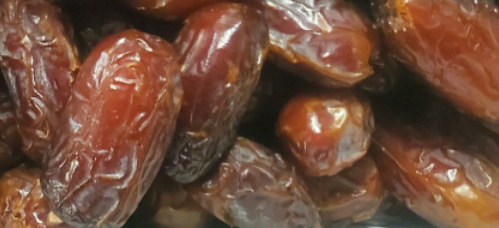 5 LB. MEDJOOL SOFT DATES (L/M -RUTOB ). FRESH CALIFORNIA DATES . FAST SHIPPING