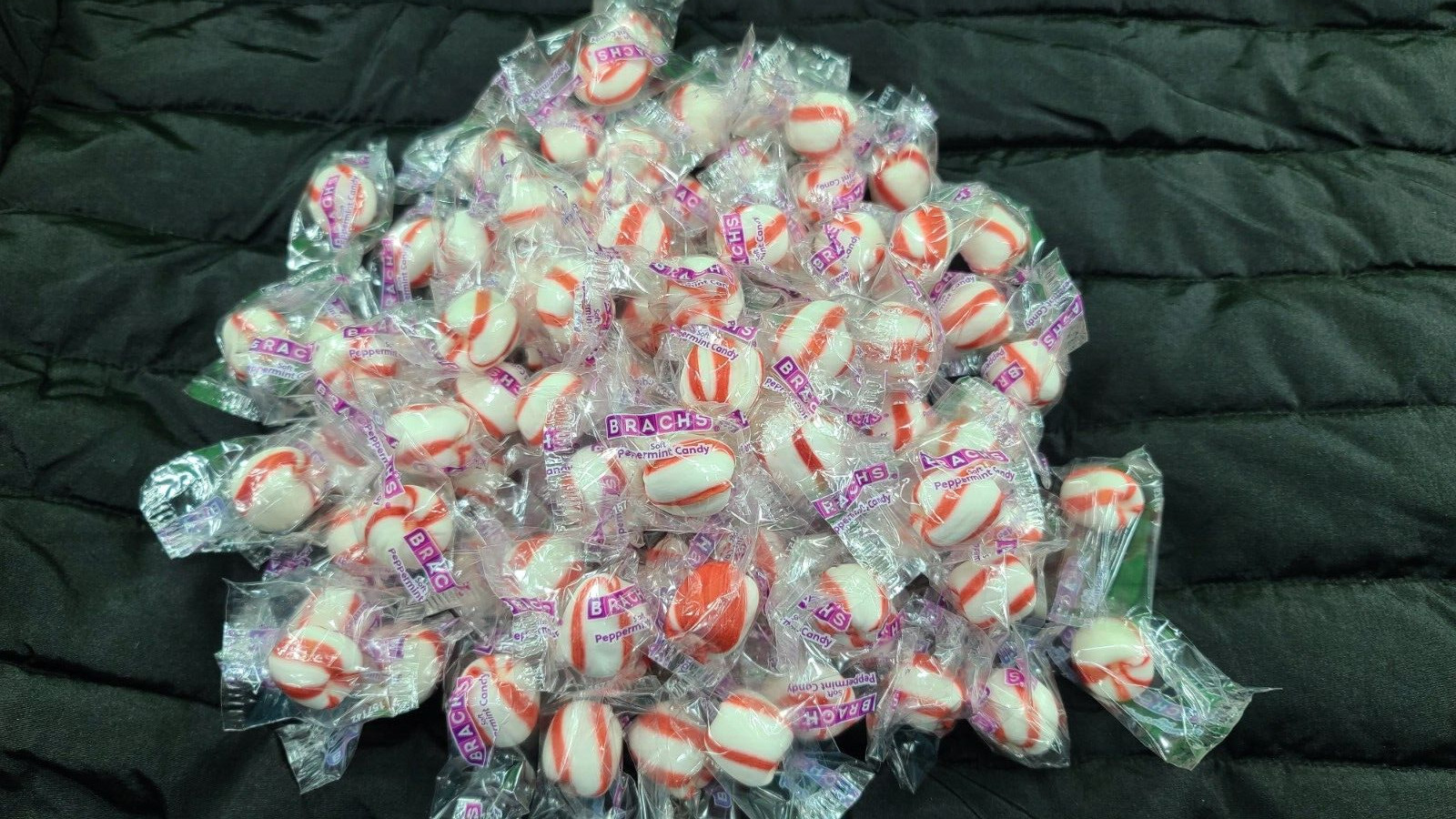 Bob’s Sweet Stripes 8oz ~ soft mint Bobs candy peppermint ~ Half Pound Sweets