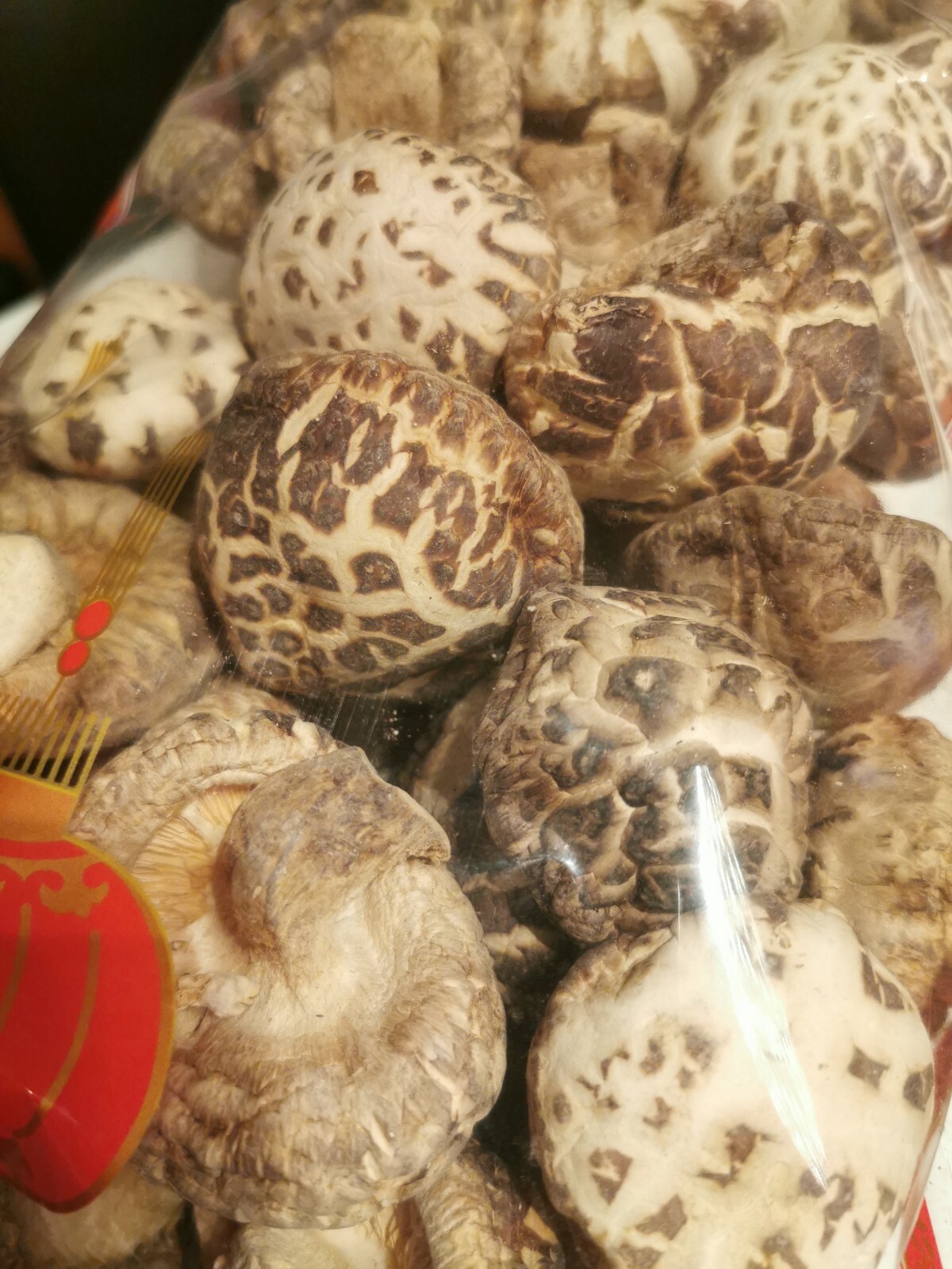 100% Top Grade Organic Japanese Dried Shiitake Mushrooms (1 pound)(16 Oz) 4-5 cm