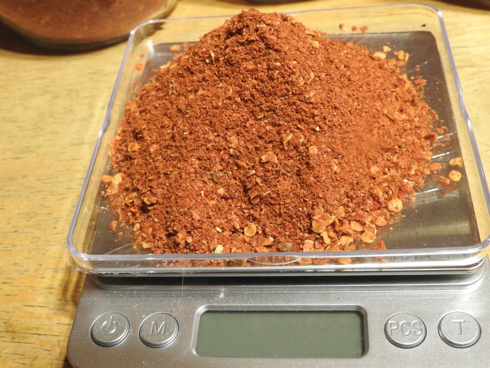 TWO OUNCE Carolina Reaper Pepper Powder, flakes and seeds 56 grams Superhot