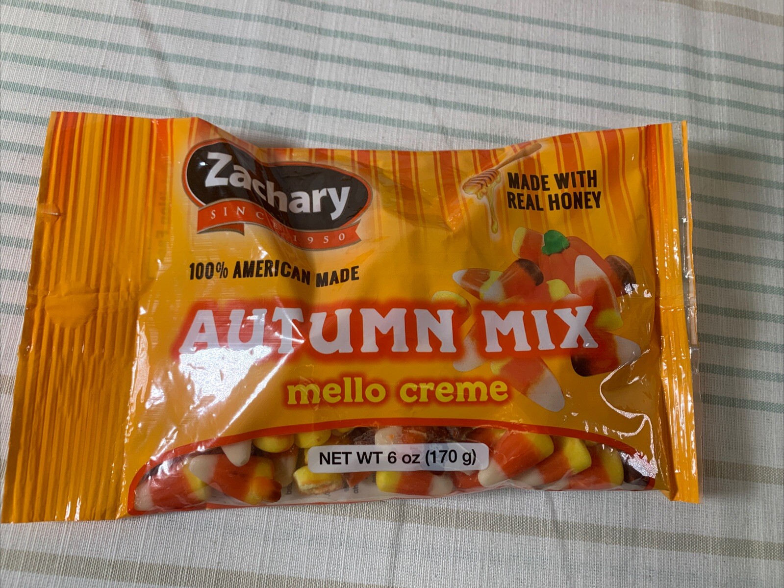 Zachary Autumn Mix 6 oz Mello Creme w/ Real Honey Soft & Chewy Candy BB 5/2026
