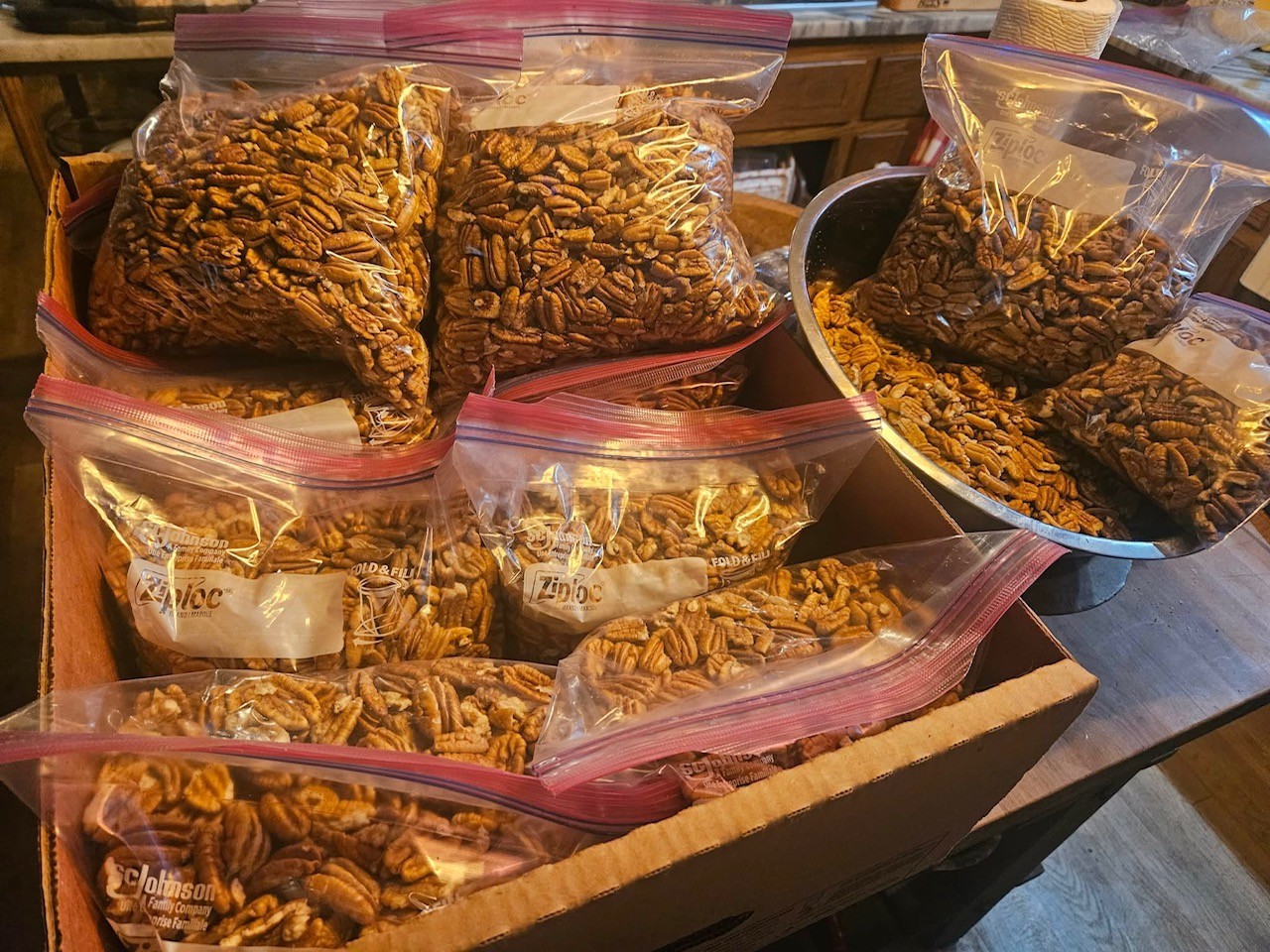 2025 Fresh Georgia Shelled Pecans – 1 pound