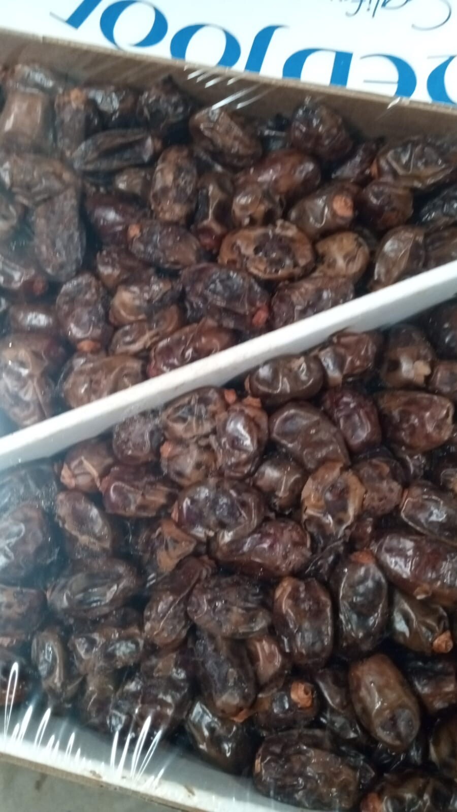 11LB MEDJOOL SMALL DATE. FOR, MAKING-SYRUP OR BAKING. FAST SHIPPING.