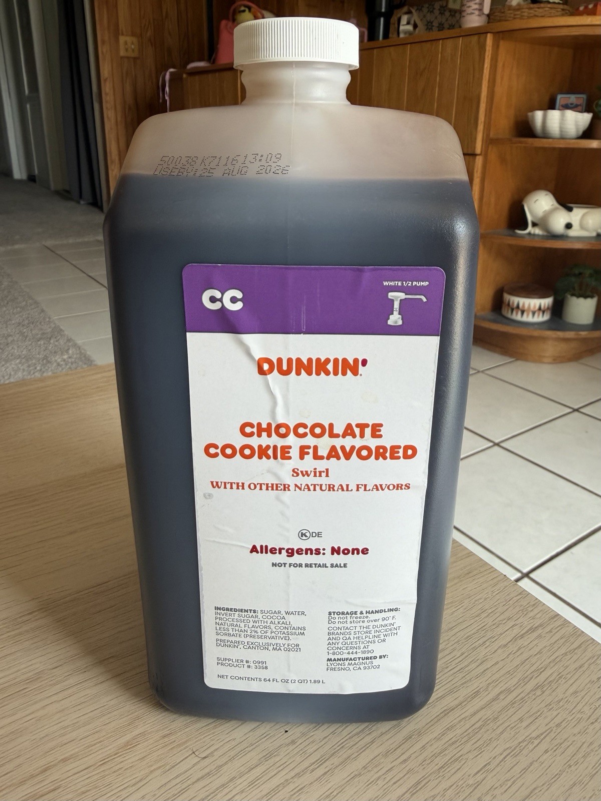 Dunkin’ Chocolate Cookie Flavored Swirl 64 FL OZ (2QT) 1.89 L (without pump)