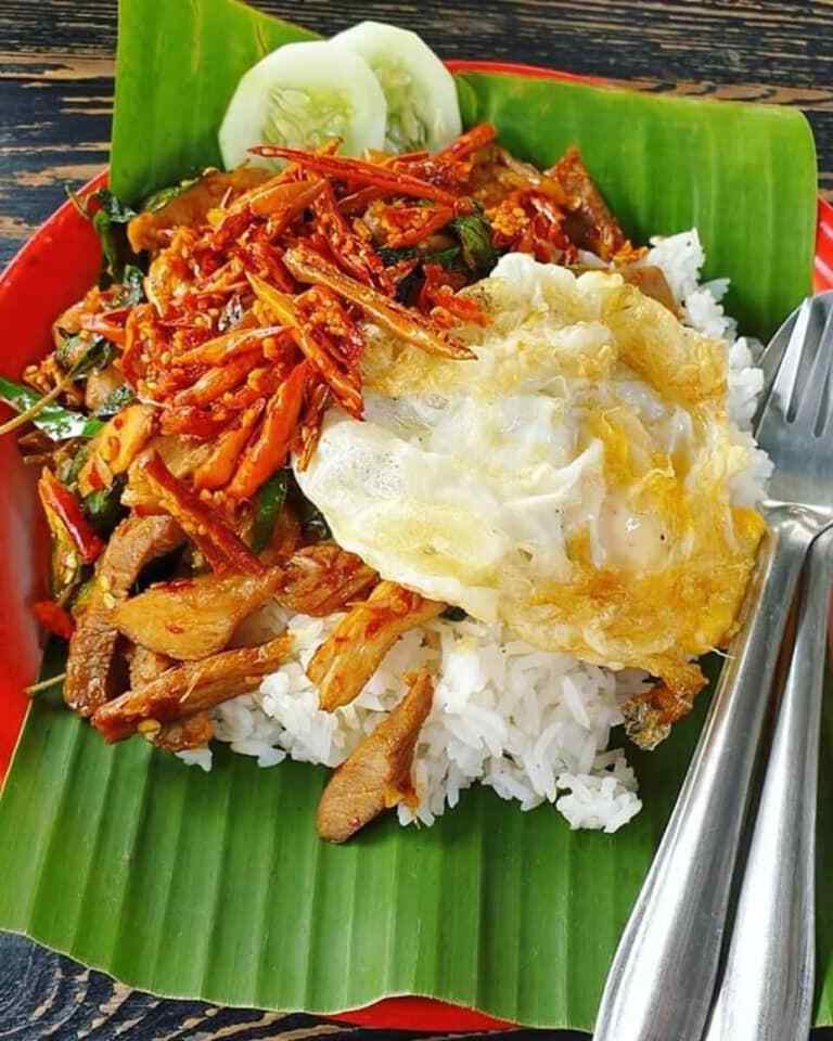 Crispy Sesame Fried Chilis Roasted Thai Snacks Chilli Savory Spicy Burn Fat 150g
