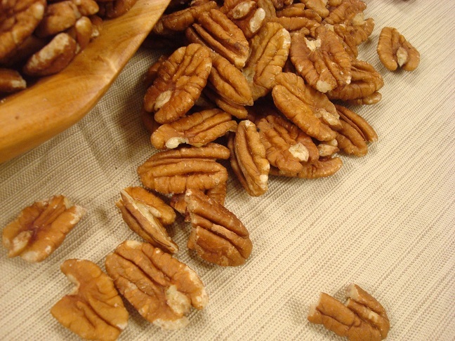 Shelled Fancy Natural Pecan Halves (Not Pieces) Fresh by AgroSun