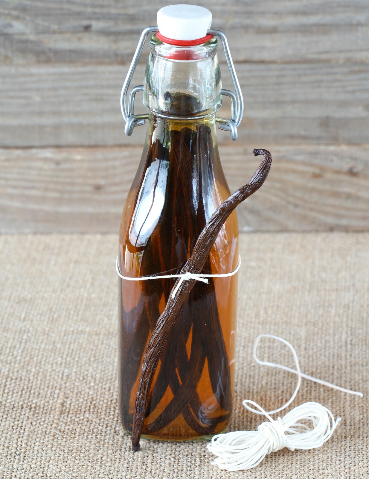Organic Madagascar Vanilla Beans Whole Extract Grade B Pods for Vanilla Extract